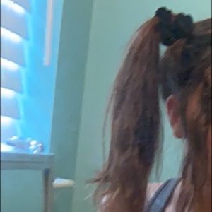 Meet your Posher, Chloe